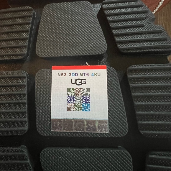 NWOT UGG Ashton Lace Up Boots - Picture 9 of 14